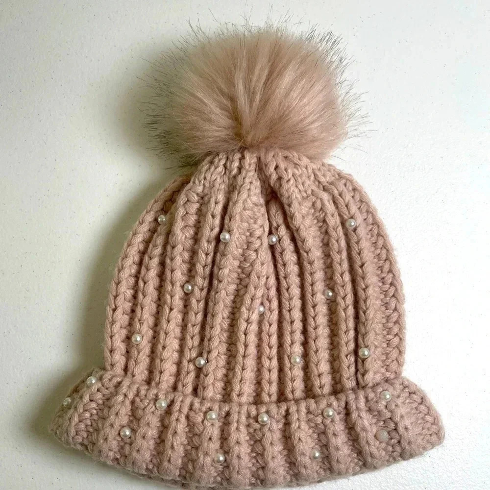 Tucker +Tate Winter Pom Pom Hat with Pearl Accent - OS